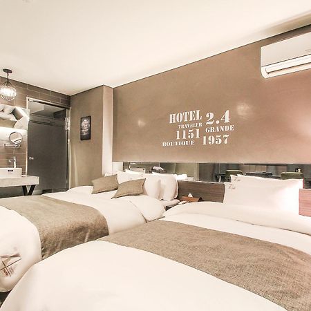 Jamsil 2.4 Hotel Seoul Exterior photo